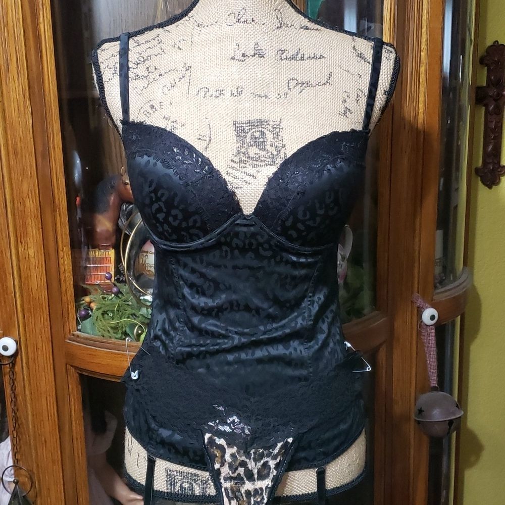 VINTAGE VICTORIA'S SECRET INTIMISSIMI BUSTIER PANTY SET NWT 36 C